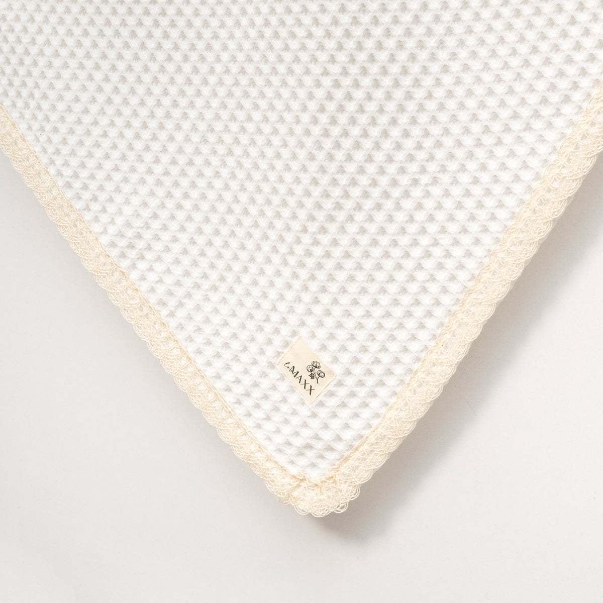 Unisex Baby Erstausstattungs-Set mit Decke | 7-teilig | Naturfarben & zartes Blattmuster