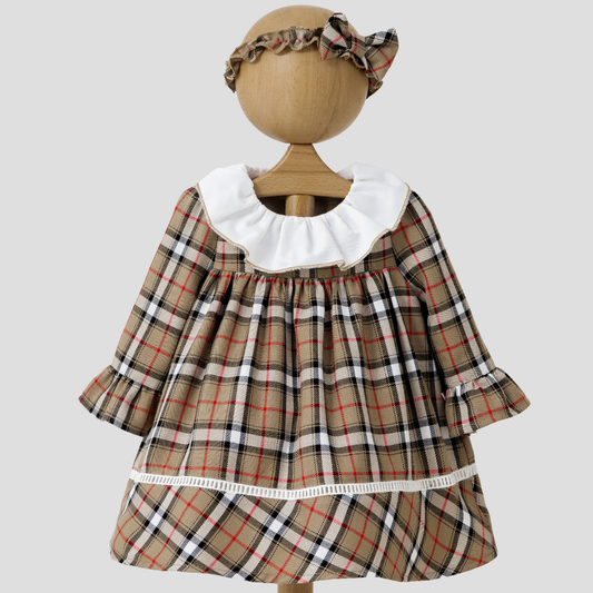 Mädchenkleid im Karo-Design – Langarm mit weißem Kragen