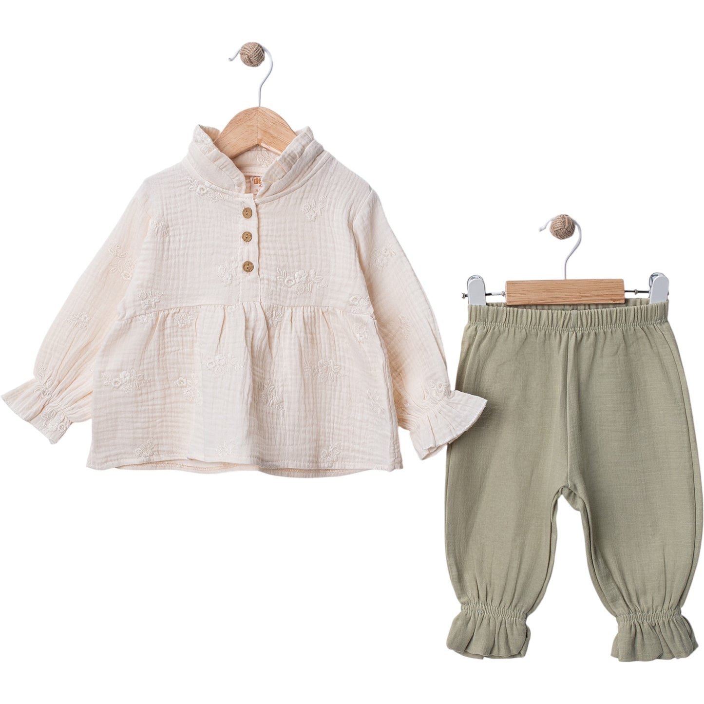 Zweiteiliges Baby-Mädchen Outfit aus weichem Musselin – Bluse & Hose in Naturfarben