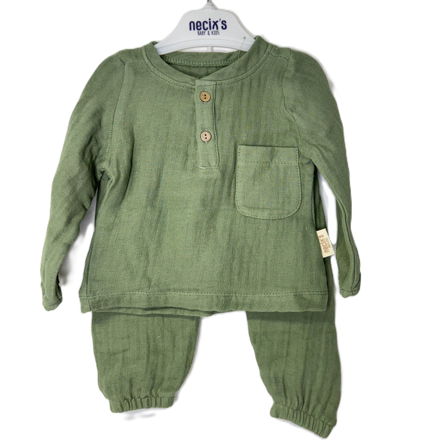 Baby Zweiteiler Set aus Muselin – Oberteil mit Knopfleiste & Tasche + Hose (3 Farben)