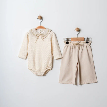 Elegantes 2-teiliges Set für Babymädchen | Body & Hose in Creme