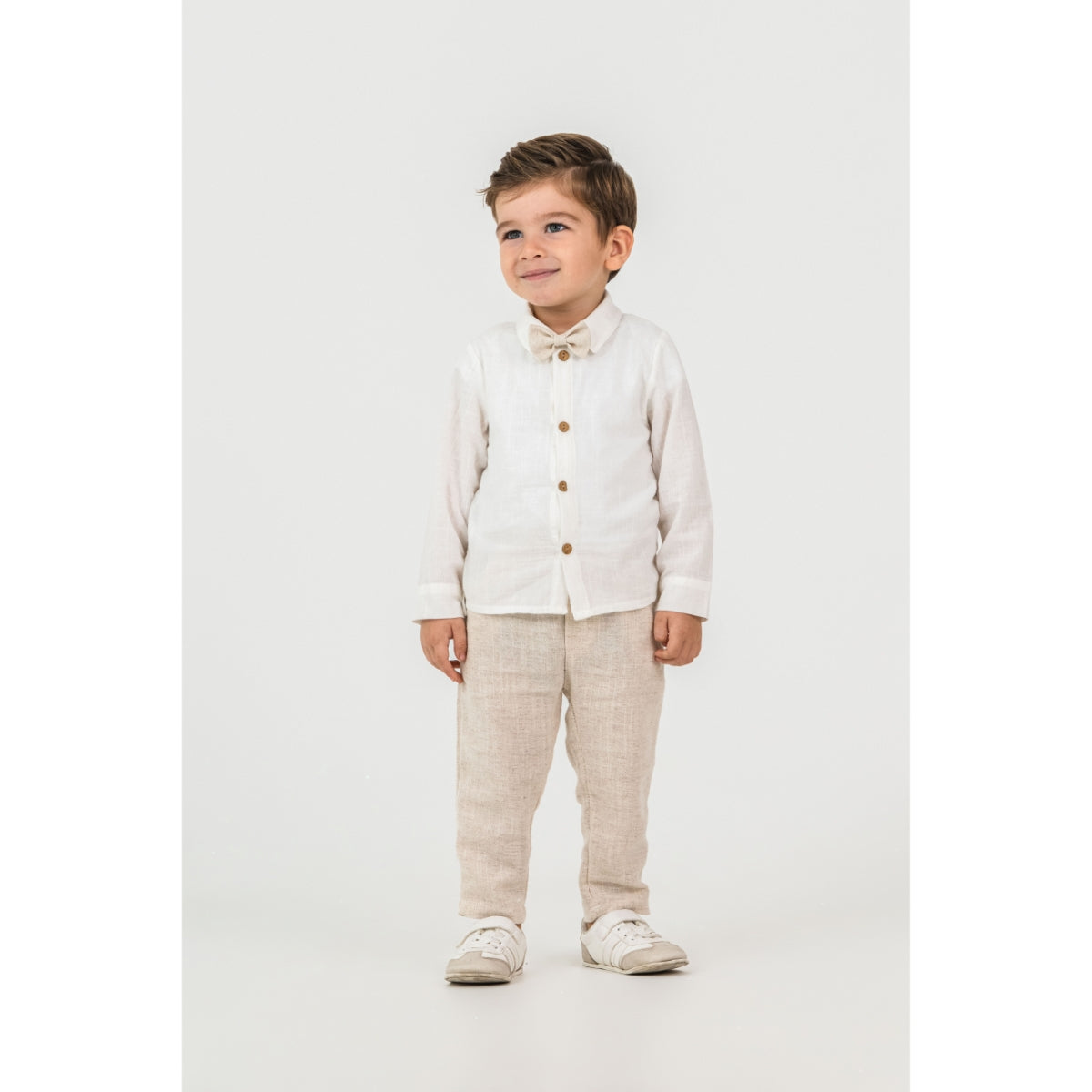 Eleganter 4-teiliger Baby Jungen Anzug | Stoffhose, Stoffjacke, Hemd & Fliege
