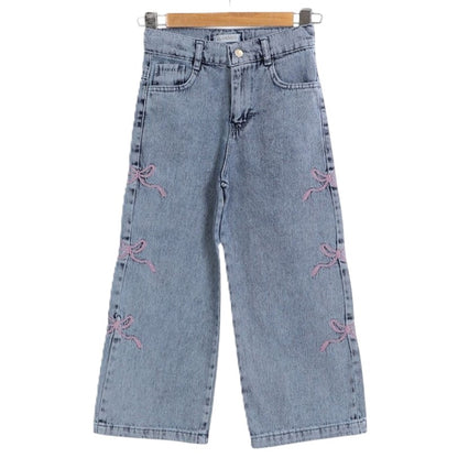 Blaue Jeans für Mädchen mit rosa Schleifenstickerei – süß & modern 👖🎀