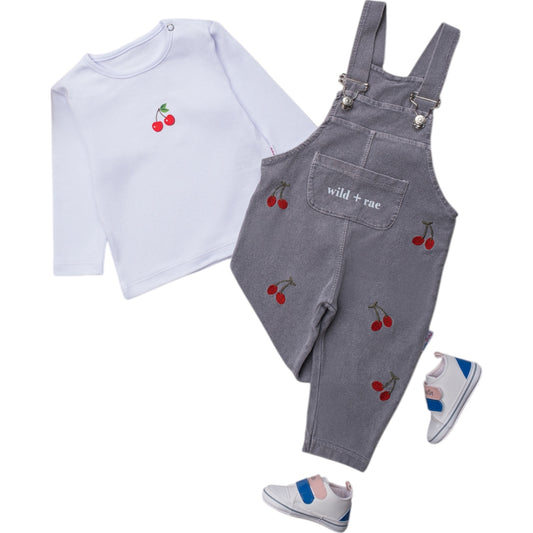 Zweiteiliges Kirschen-Outfit für Babymädchen – Latzhose & weißes Oberteil 🍒🤍