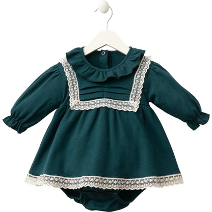 Elegantes Bodykleid für Babymädchen in Grün – mit passender Weste 🌿👗