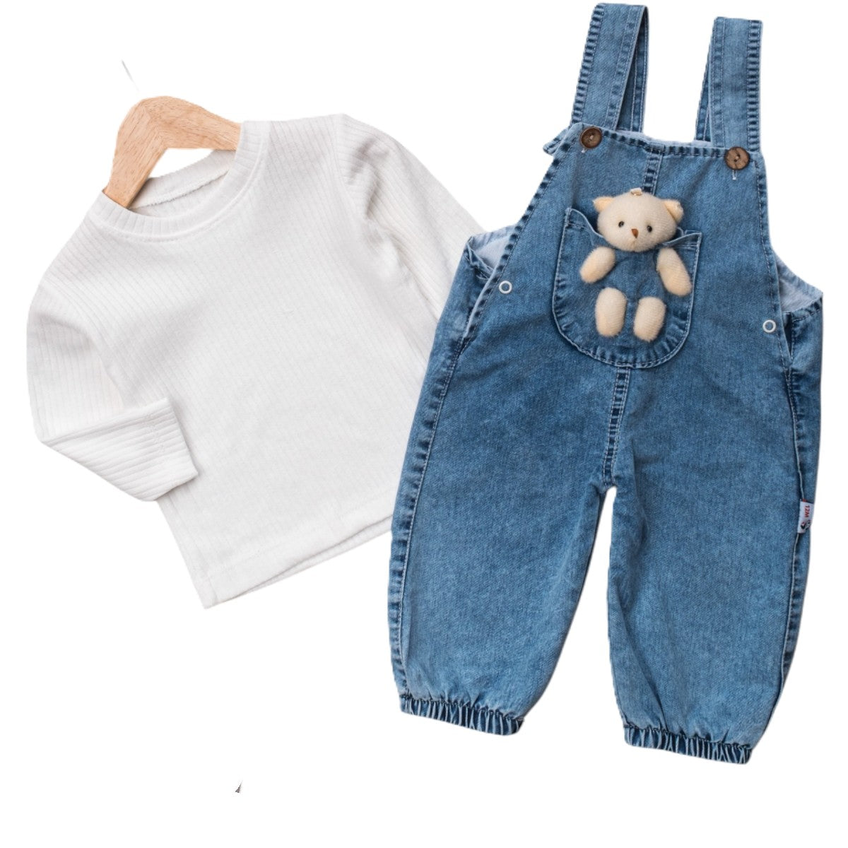 Baby Outfit 2-teilig – Jeans Latzhose mit Kuschelteddy & weißem Shirt