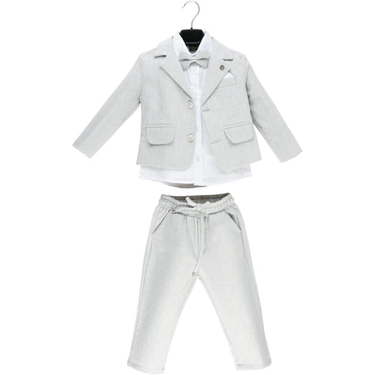 Vierteiliges Jungen-Anzugset in Hellgrau mit Sakko, Hemd, Hose & Fliege