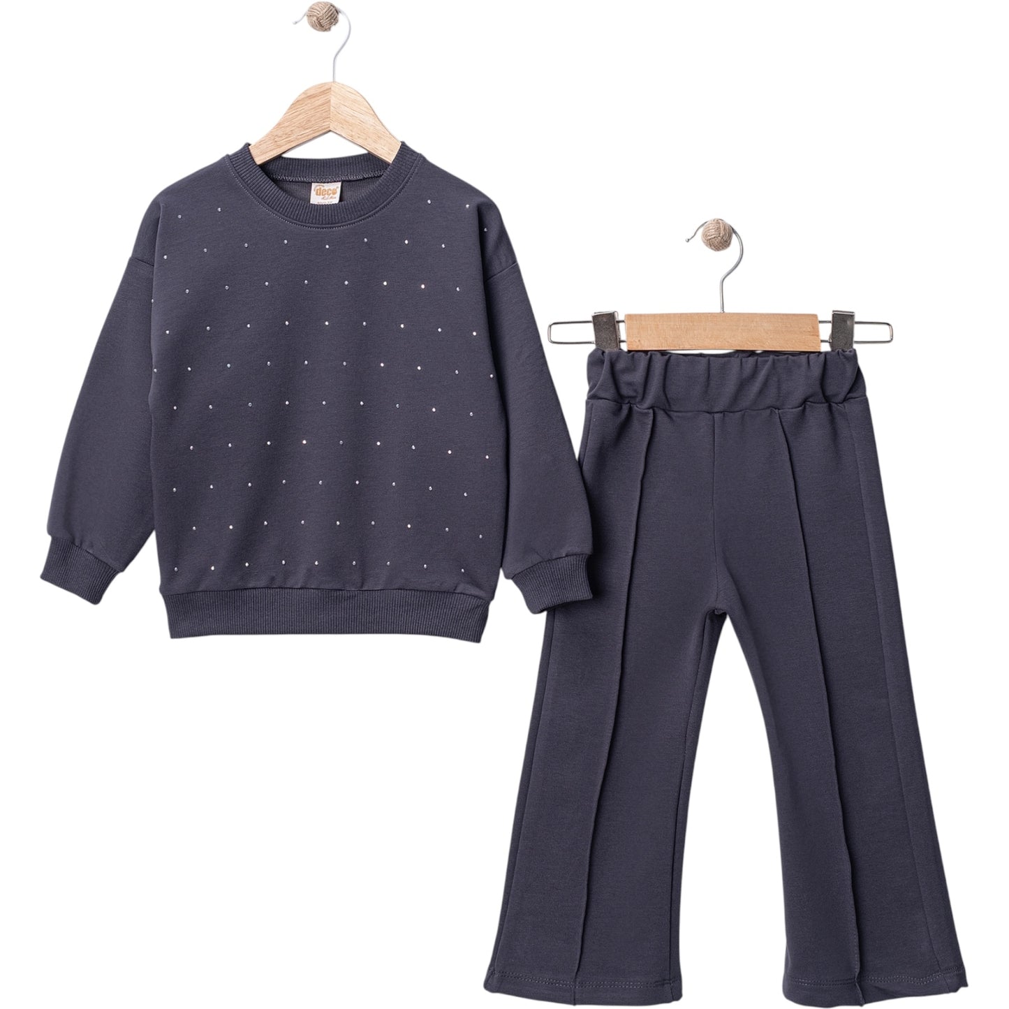 Zweiteiliges Mädchen-Outfit mit Pullover & Schlaghose – in Grau & Beige erhältlich