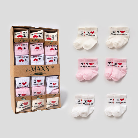 Baby-Socken Set 6-teilig – Rosa/Beige/Weiß mit „I ❤️ Mum & Dad“ Design