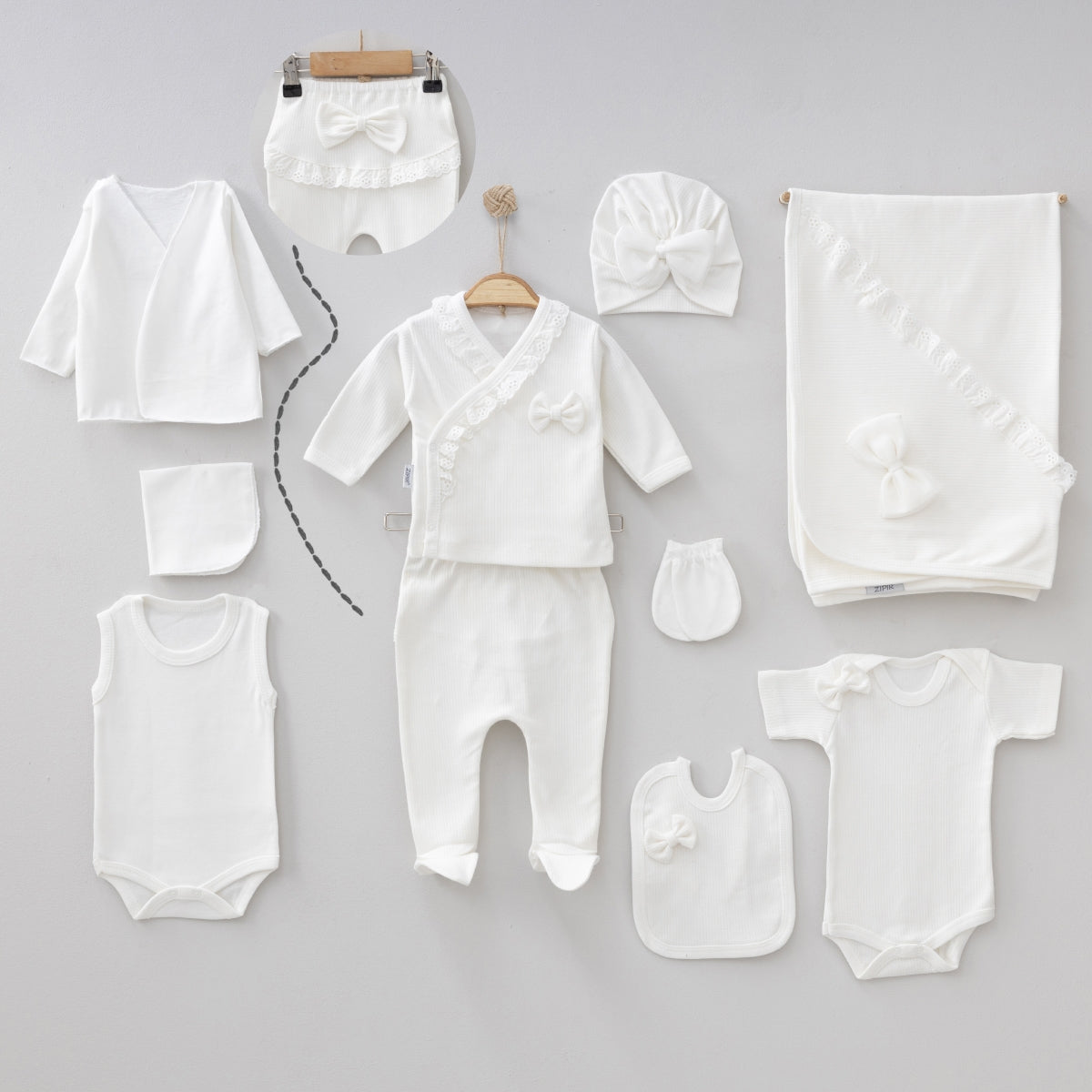 10-teiliges Erstlingsset für Baby-Mädchen | Weich & Komfortabel | In 2 Farben erhältlich