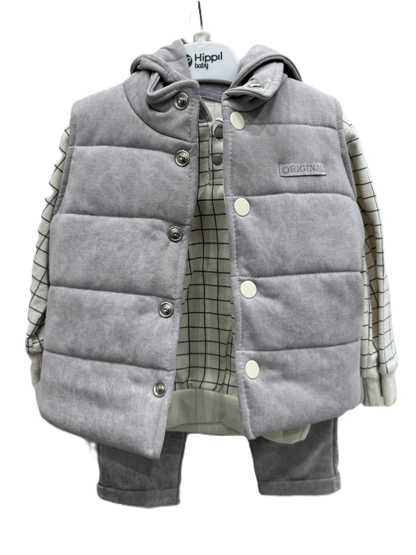 Stylisches Jungen-Outfit mit Weste – 3-teiliges Set | Hose, Langarmshirt & Steppweste