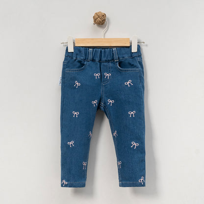 Süße Mädchen Jeans mit Schleifen-Stickerei | In 2 Farben erhältlich