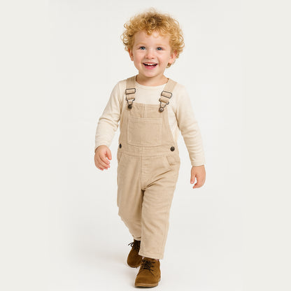 Jungen Latzhose aus Cord in Beige – verstellbare Träger & Brusttasche