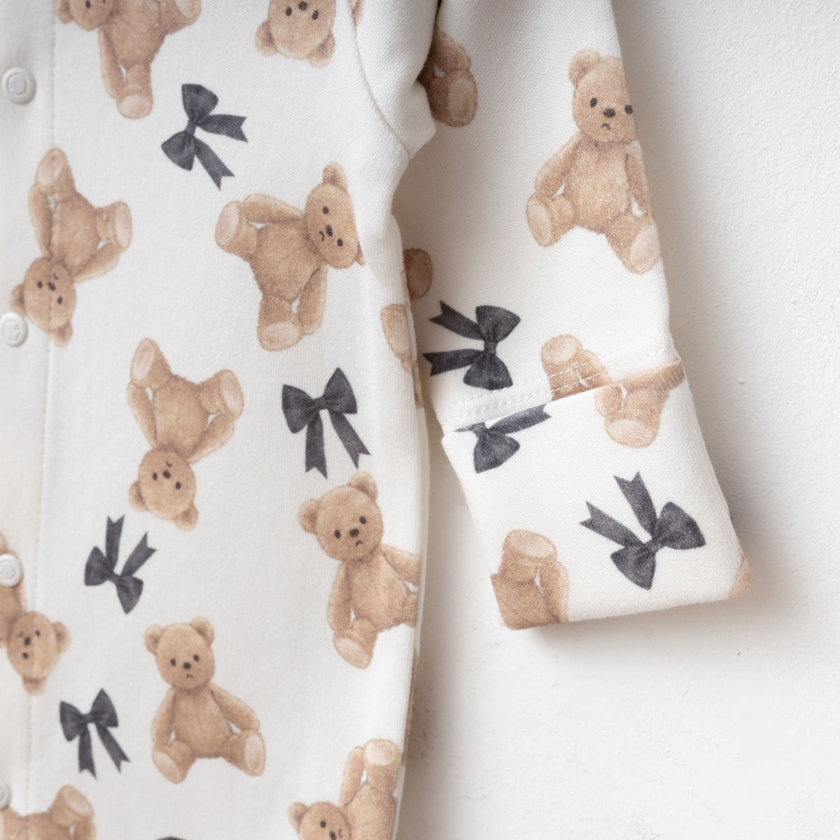 Babyjungen Strampler 2-teilig | Strampler mit Mütze & Teddybär-Motiv