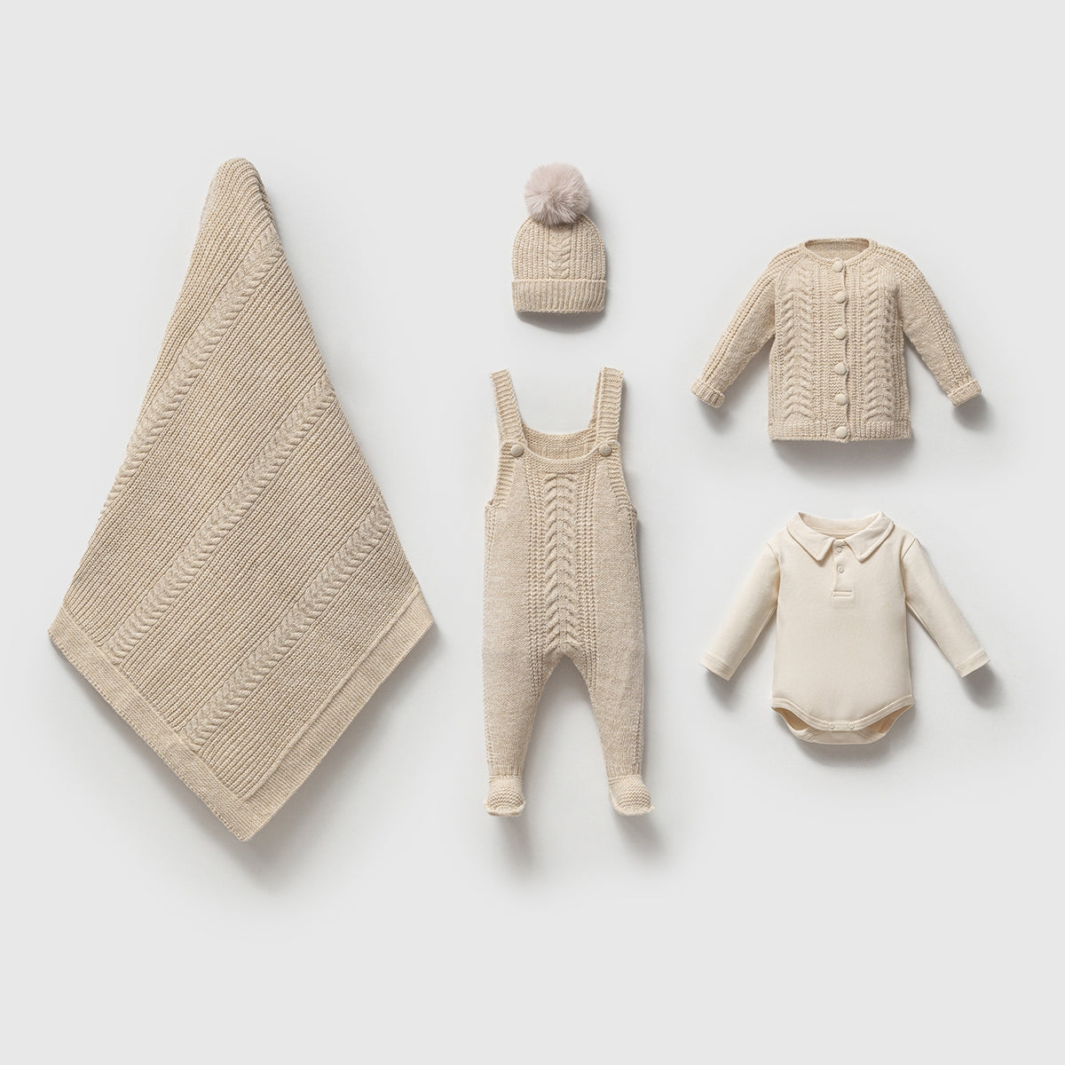 Unisex Erstlingsset – 5-teilig | Strick | Decke inklusive | Neutrale Farbe
