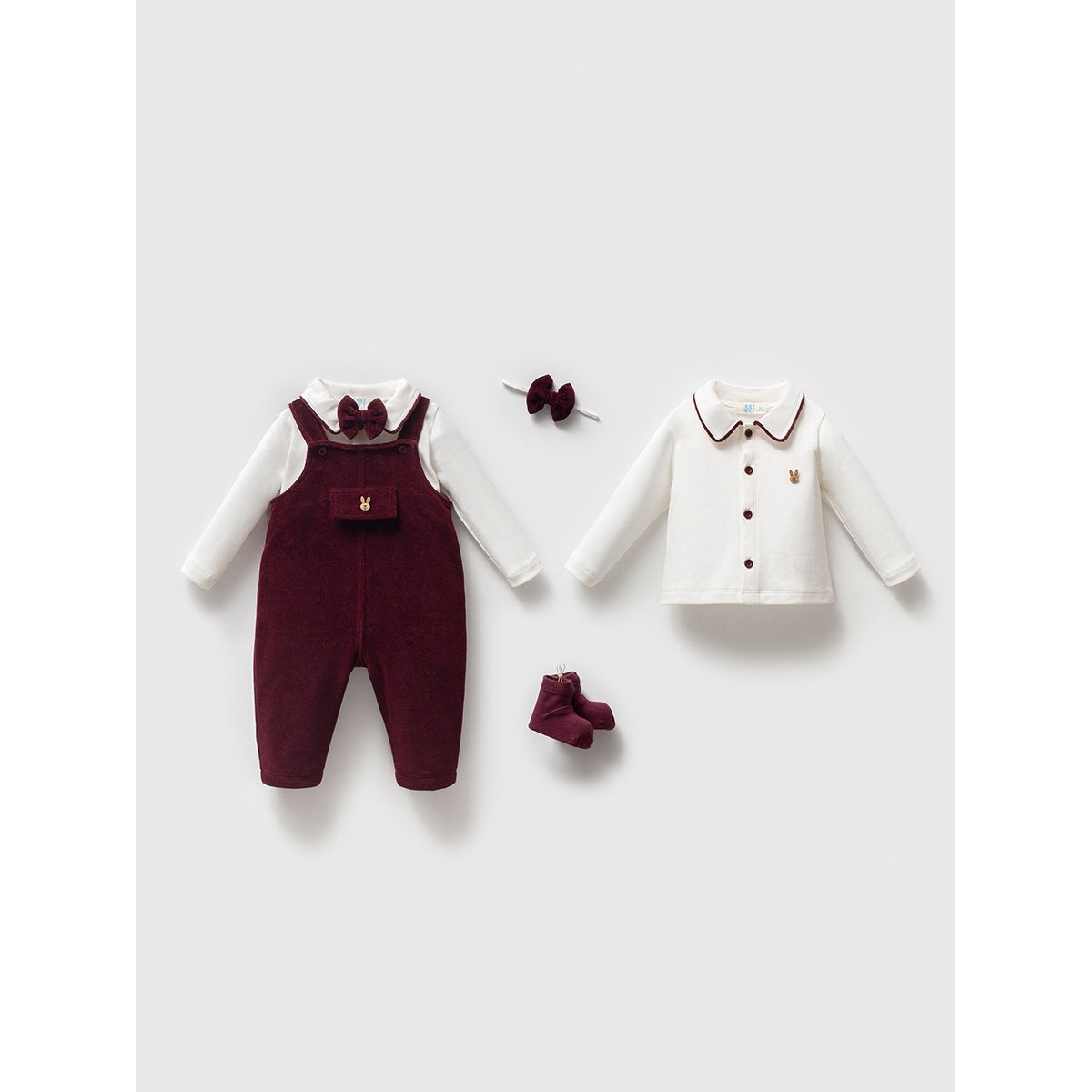 Baby Jungen Set mit Latzhose & Hemd | Elegantes Geschenkset 🎁 | 5-teilig