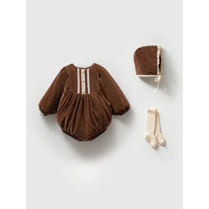Süßes 3-teiliges Baby Mädchen Set aus Samt | Strampler, Mütze & Strümpfe