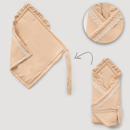 Wickeldecke für Babys – mit Rüschen & Spitze | 2 Farben erhältlich