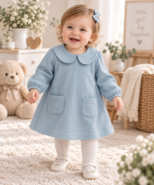 Süßes Babykleid für Mädchen – zart & elegant in Hellblau 💙