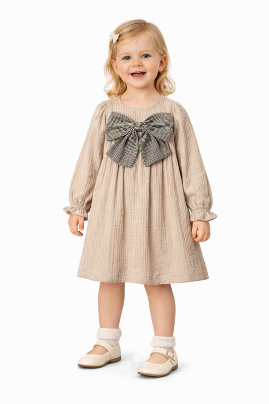 Süßes Mädchenkleid mit großer Schleife – elegant & bequem