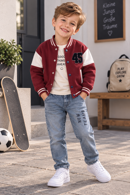 Jungen 3-teiliges Outfit – College Jacke, Langarmshirt & Jeans