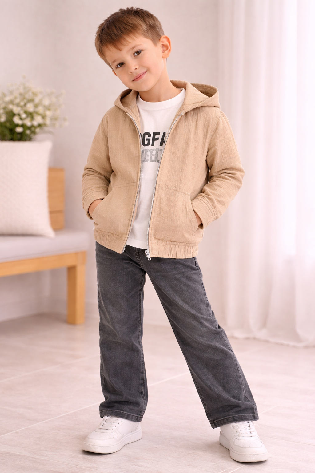 Jungen 3-teiliges Outfit Set mit Hoodie, T-Shirt & Jeans – 2 Farben