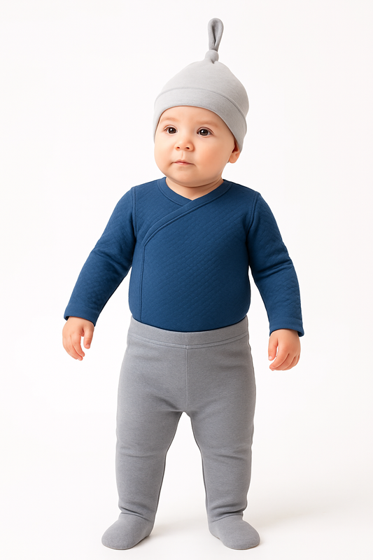3-teiliges Baby Set aus 100 % Baumwolle – Body, Hose & Mütze von Moi Noi