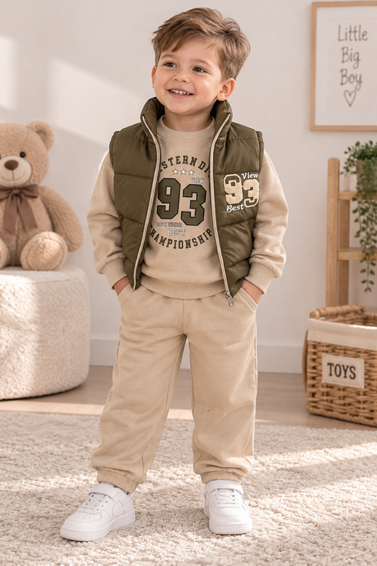 Jungen Outfit Weste