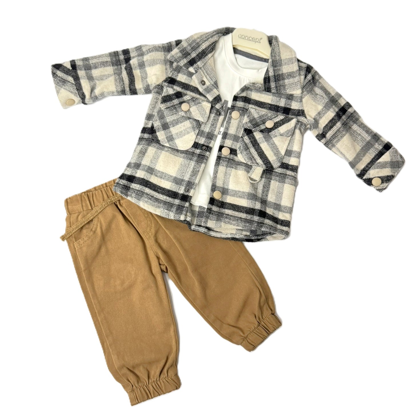 Baby Outfit „Don’t Need Anyone Else“ – 3-teiliges Set mit Hemdjacke, T-Shirt & Hose