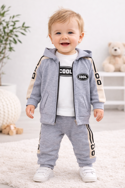 Babyjungen Dreiteiler – sportlich & bequem 👶💙