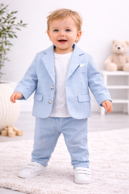 Dreiteiliger Anzug für Babyjungen – Sakko, Hose & T-Shirt 👶💙