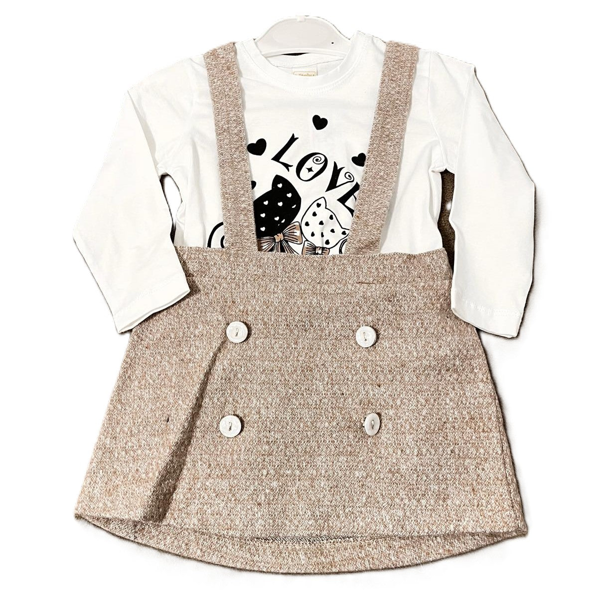 Zweiteiliges Mädchen-Outfit mit Latzrock & Oberteil – süß & modern