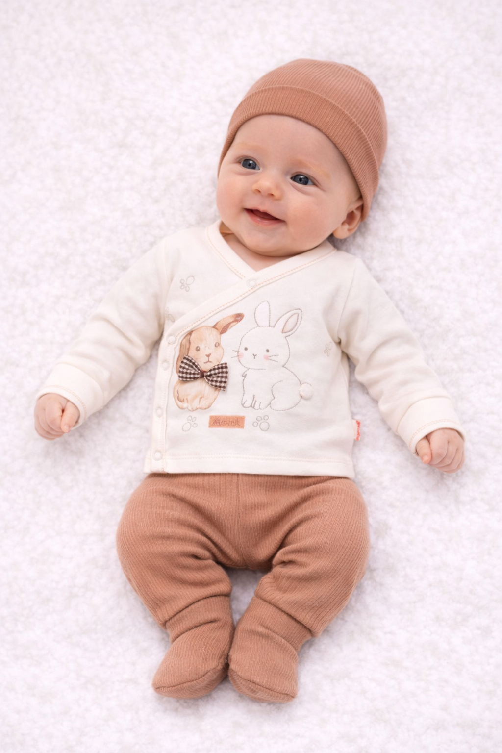 Baby Erstlingsset 3-teilig mit Hasen-Motiv & Mütze